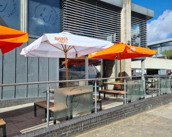 Example of a leisure construction project by Spetisbury Construction: A restaurant in Sandbanks